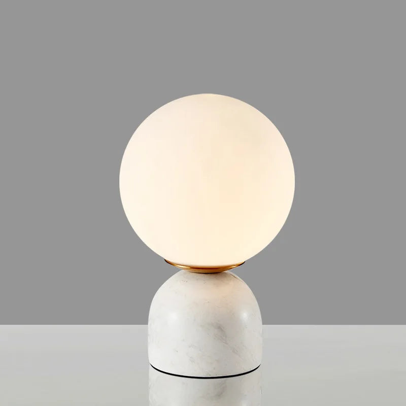 Nordic Creative Fashion Dali Desk Lamp Modern Simple Personalized Bedroom Bedlight Study Glass Desk Lamp