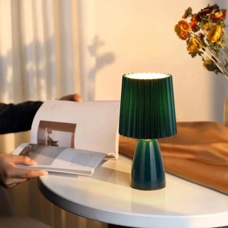 Nordic Creative Ceramic Foldable E27 Table Lamp Study Bedroom Bedside Reading Desk Light Modern Indoor Led Lighting Decoration